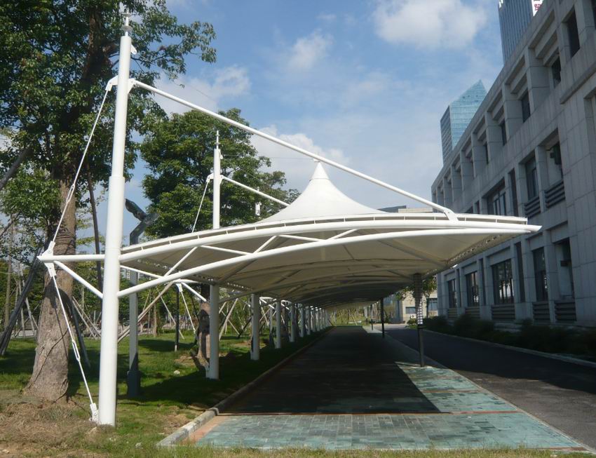 膜結(jié)構(gòu)車棚